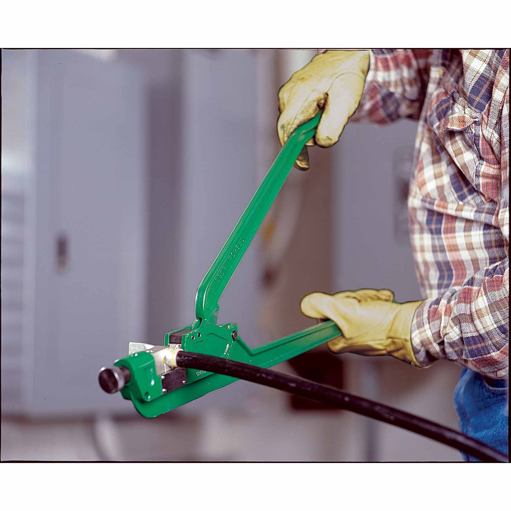 Greenlee 1981 Manual Wire Crimper Tool (Model 1981) for Electrical Connections