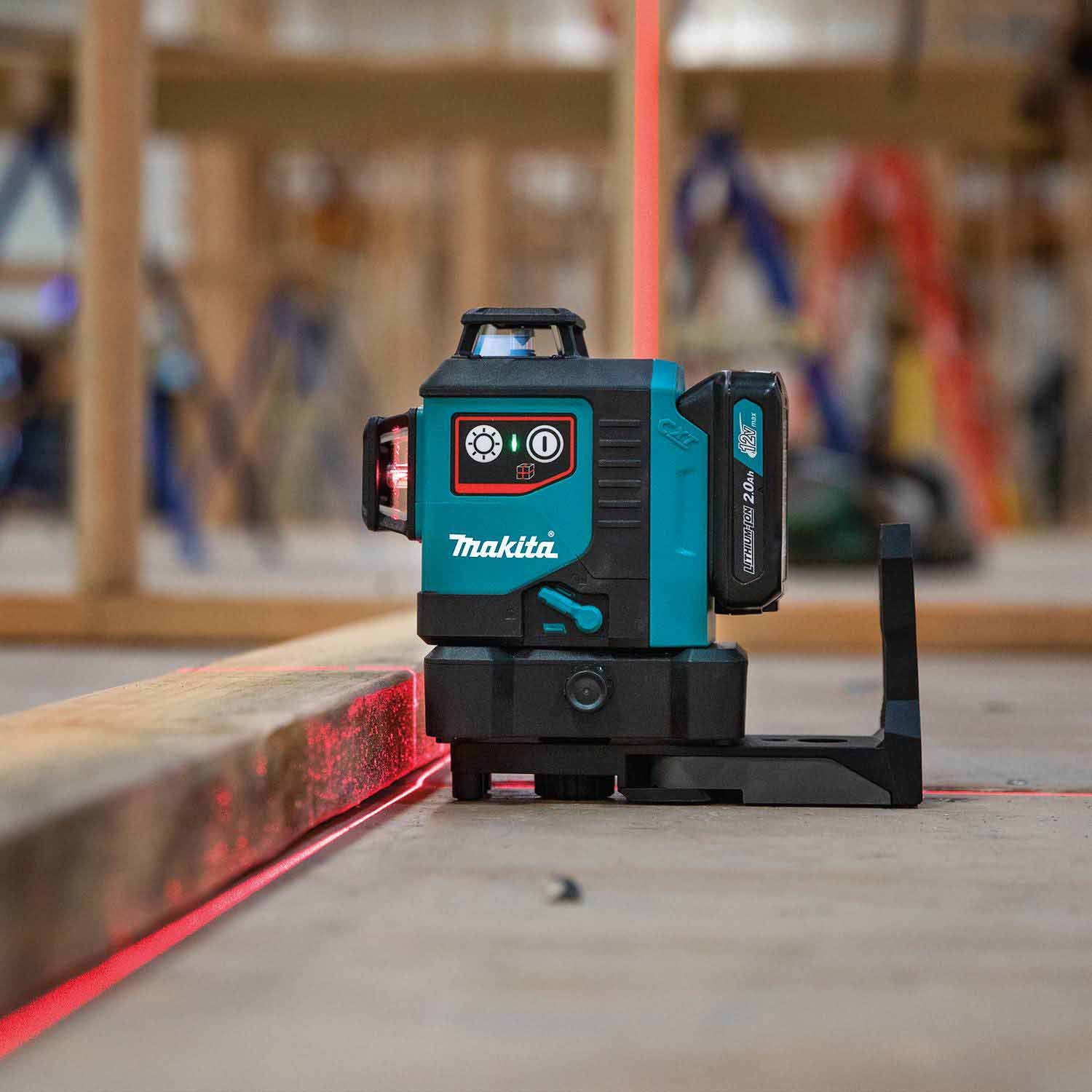 Makita 12V Max CXT Self-Leveling 360° 3-Plane Red Laser Kit (2.0Ah) for Construction Site Layout Applications
