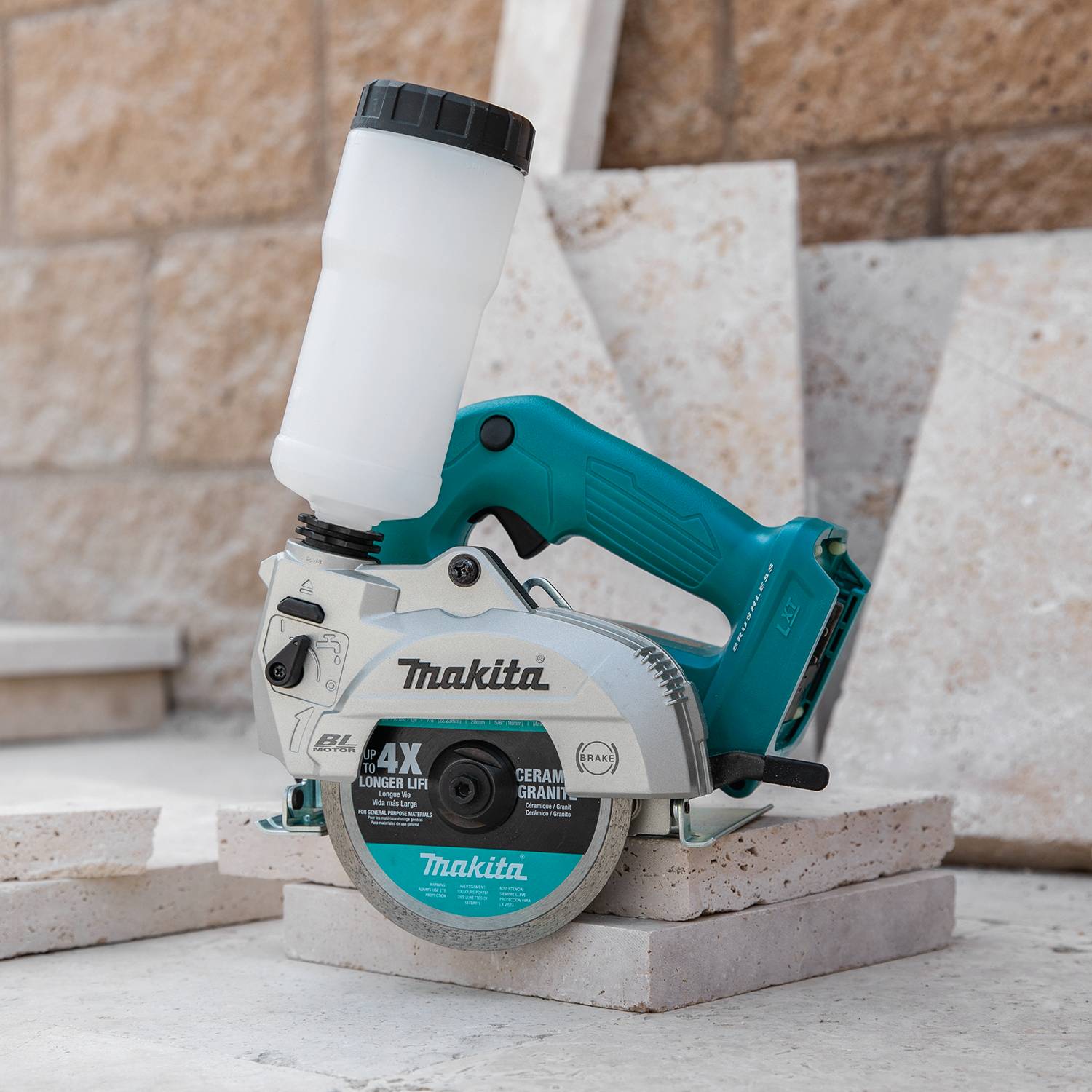 Makita XCC01Z 18V LXT Cordless 5-Inch Wet/Dry Masonry Saw with AWS Capability, Tool-Only Option for Professional Cutting Jobs