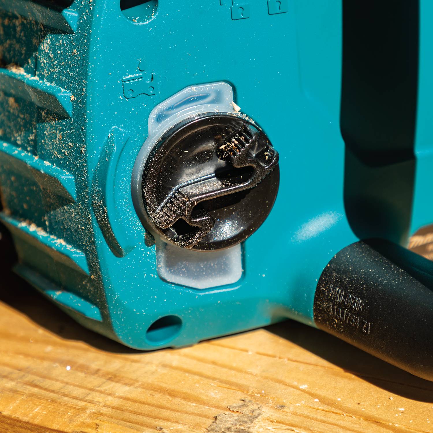 Makita 18V LXT Lithium-Ion Brushless Cordless 14-Inch Chain Saw (Tool Only)