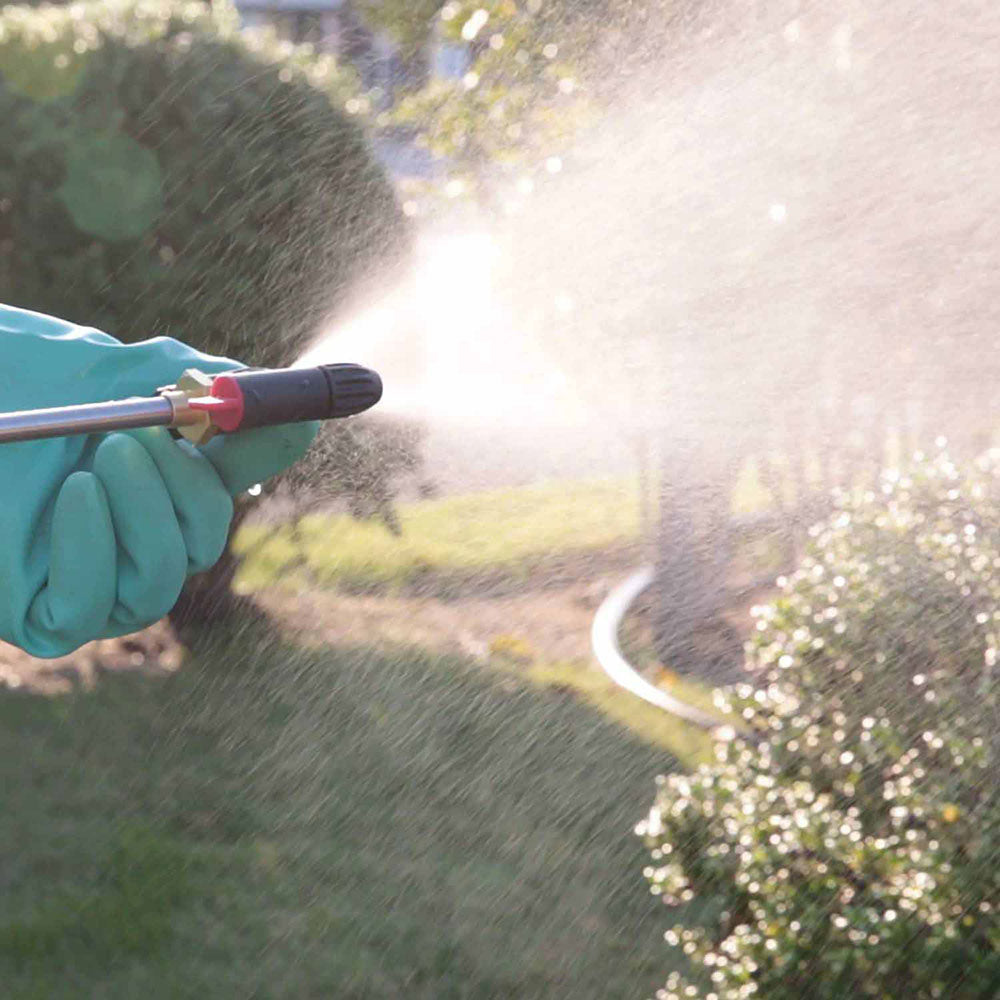 Makita 18V LXT Cordless 1.3 Gallon Tool-Only Sprayer for Versatile Applications