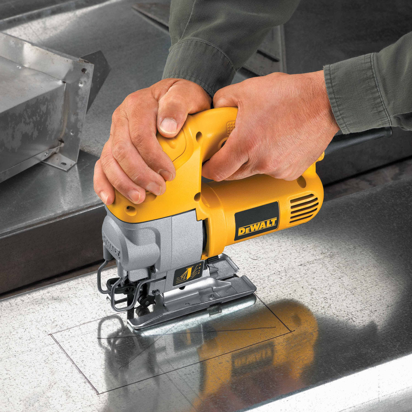 DeWalt DW317K Heavy-Duty Compact Jigsaw Power Tool Kit for Professional Use