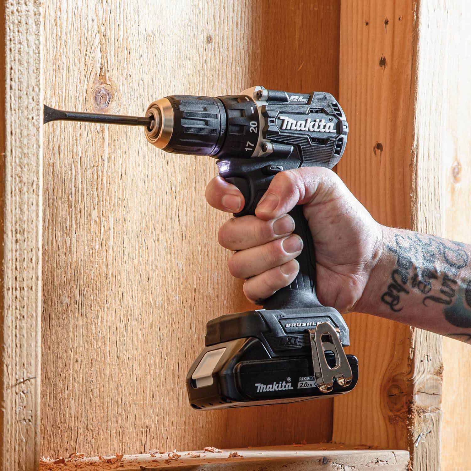 Makita 18V LXT 1/2 Brushless Driver - Drill Kit (2.0Ah, XFD15RB)